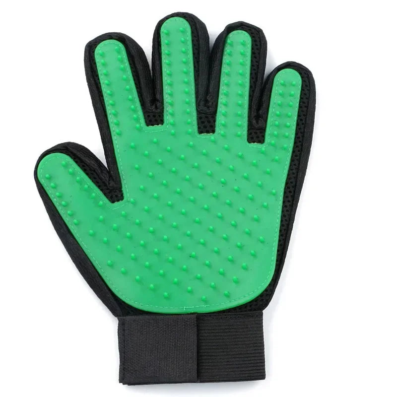 Silicone Pet Grooming Gloves – Hair Brush and Comb for Cats & Dogs, Bathing and Hair Removal Tool